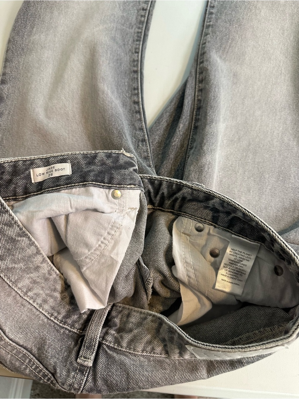Pacsun Jade Low Rise Bootcut Rigid Jeans Distressed Light Gray Size 28 NWT - Picture 12 of 12